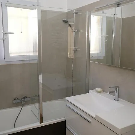 Apartment Magnifique T4 Climatise, Dans A Calvi (Corsica)